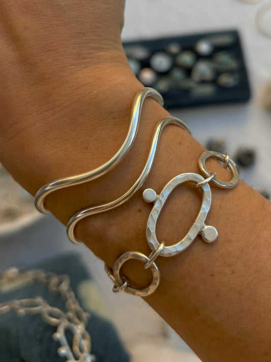 Chunky Wave Cuff Bracelet ~ Silver *new*