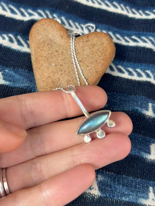 Labradorite ~ Pendant Necklace ~ Silver