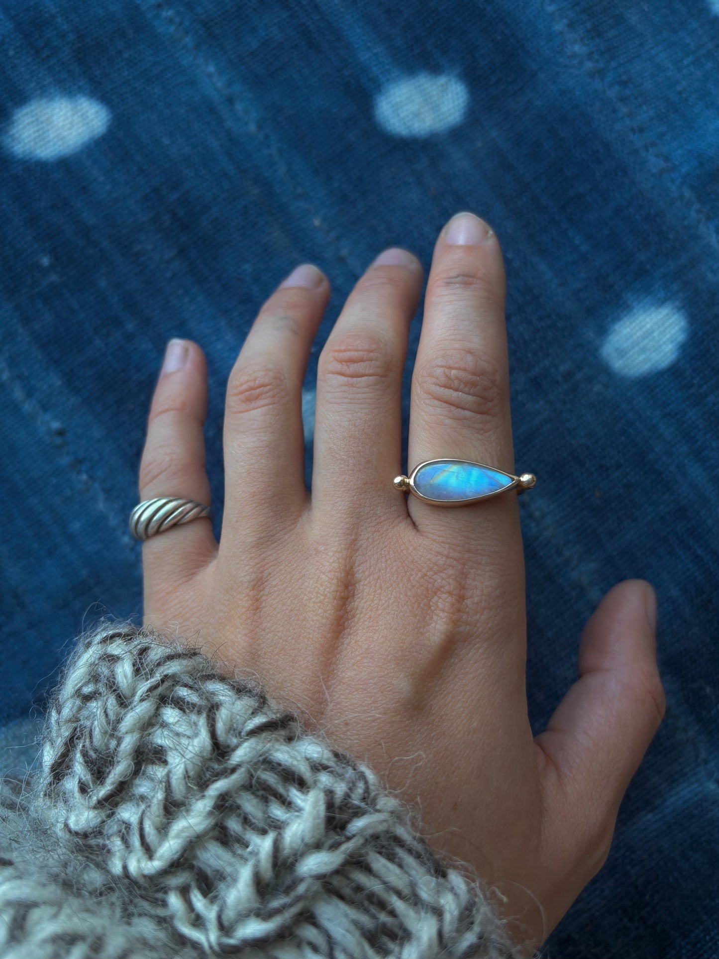 Moonstone 14k Gold Byzantine Ring ~ 7