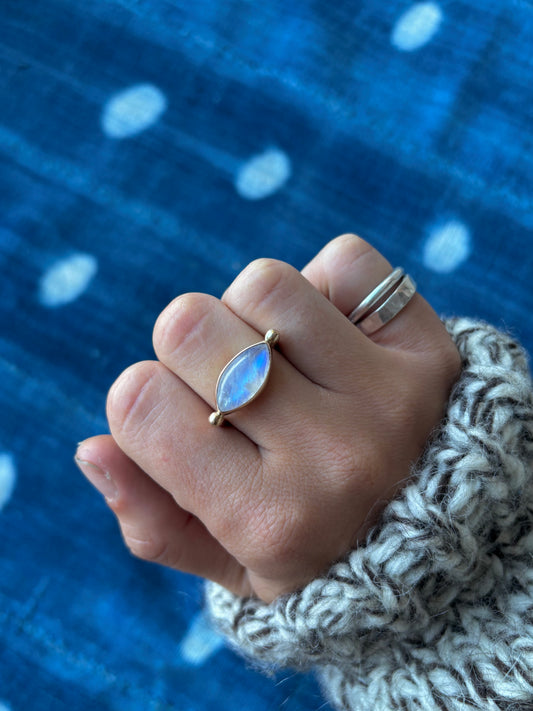 Moonstone 14k Gold Byzantine Ring ~ 7